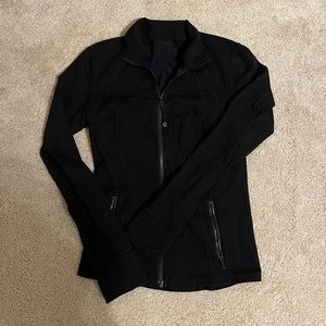 Lululemon define jacket!